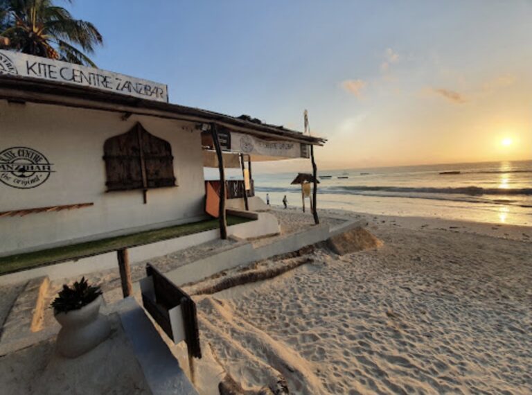 Die beste Kitesurf Schule Kite Centre Zanzibar - Paje Beach - Kitesurf Lehrer